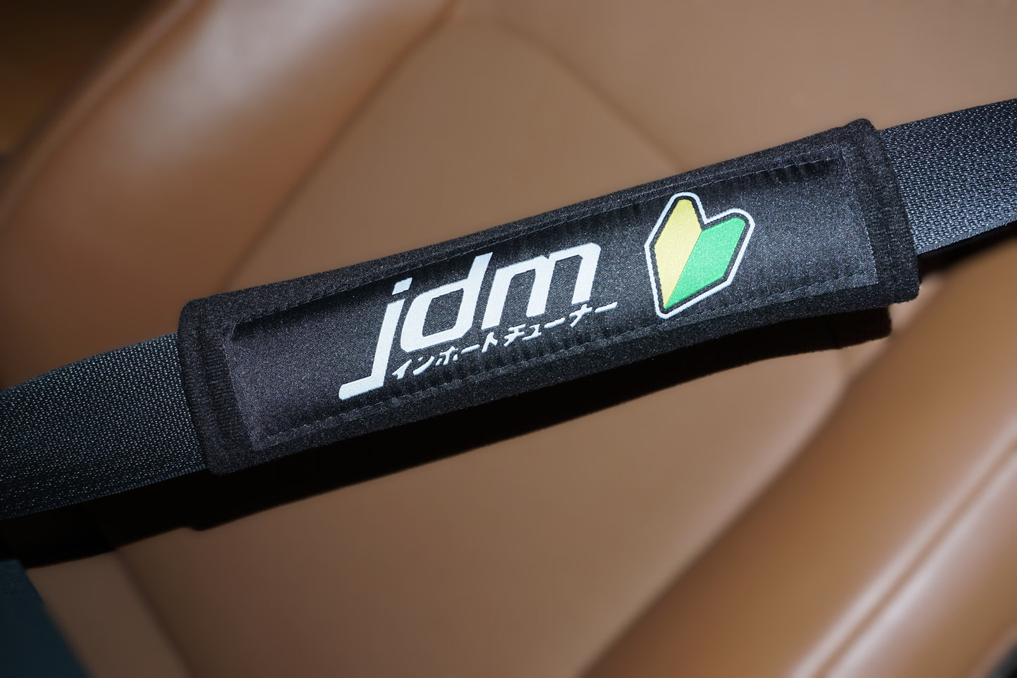 JDM Style Seat Belt Shoulder Pad – Black Cushion Cover with Shoshinsha Mark